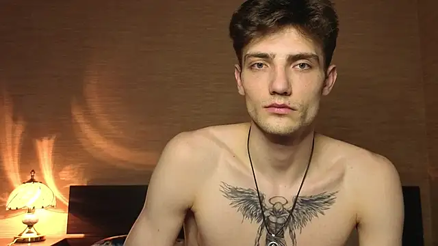 EmiliaCouple webcam