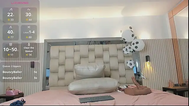 noah_pariss webcam