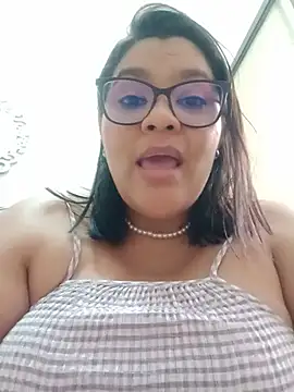 SelennaCooper webcam