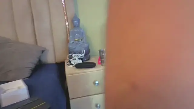 Tommas_Jhonson webcam