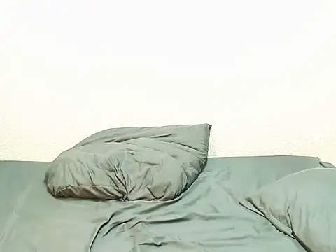 Busty42DDZA webcam