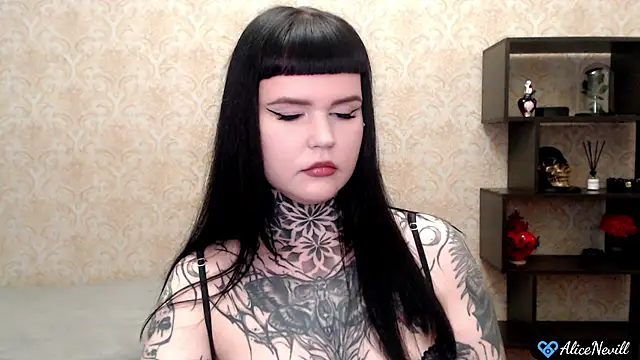 alicenevill webcam
