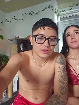 SAMY_AND_FRIENDSS Live Web Cam Show