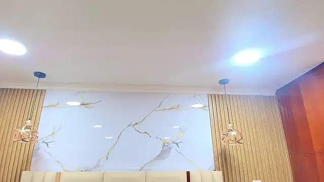 Naughty_Kittenm webcam