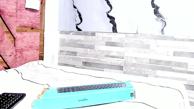 mia_alvares webcam