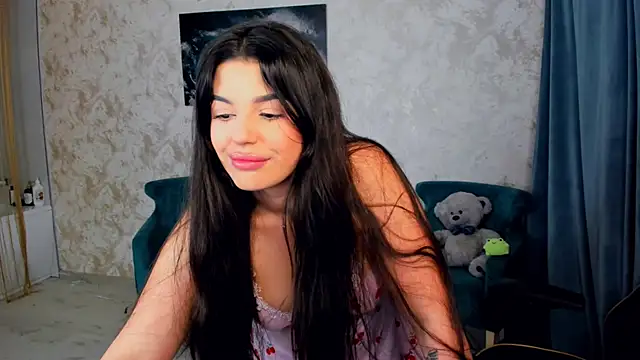 AlluringAriel webcam