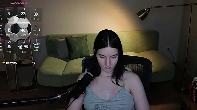 Naomi_Velvet webcam