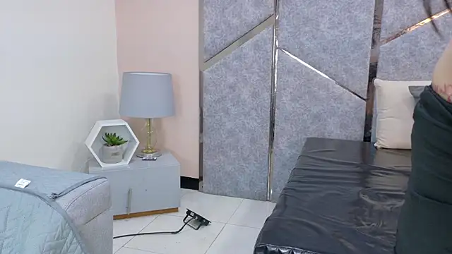 JuliaaVega webcam