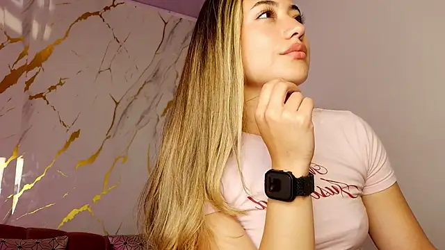 amy_ker_m webcam