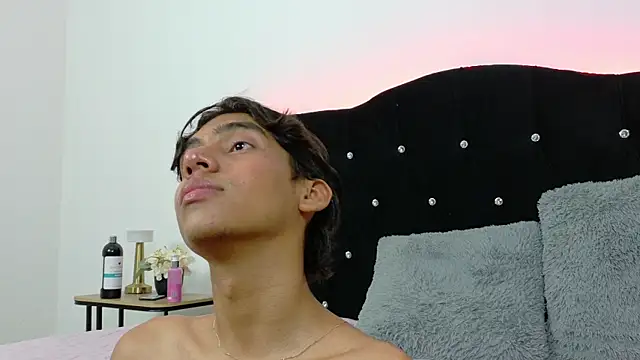 Eros_Lux webcam