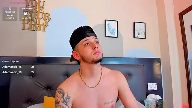 Boy_Mathew webcam