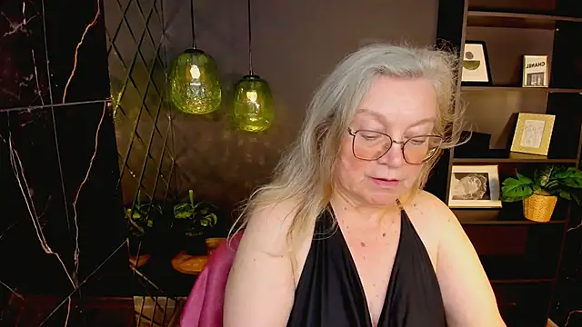 NataliMellow webcam