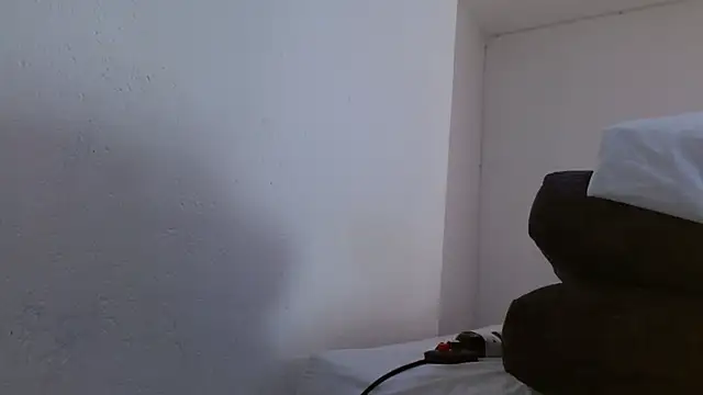 isabel_24_gil webcam