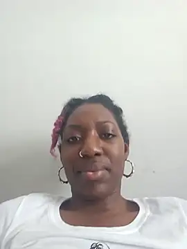 oliviaprettypussy webcam