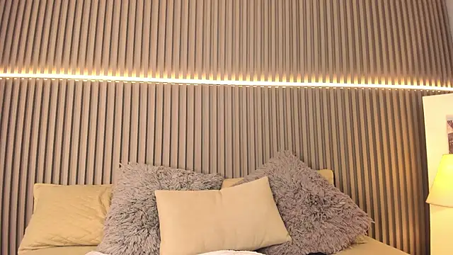 Victoria_Rosee webcam