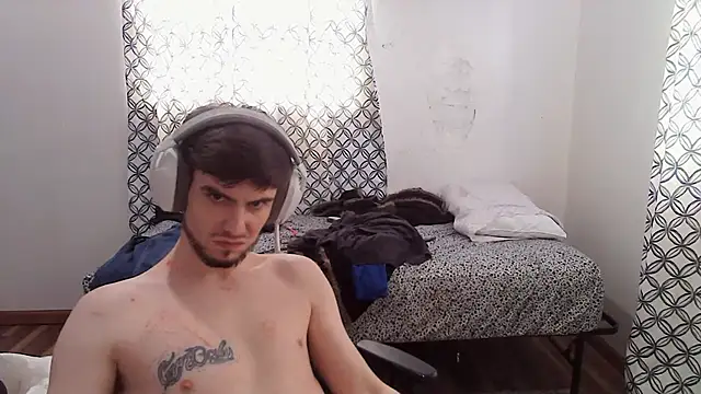 benzooo3 live sex cam