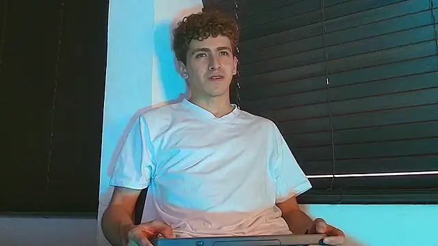 Tyler_Mcrey webcam