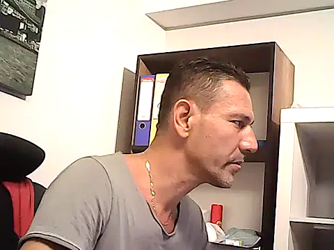 mastercharisma35 webcam