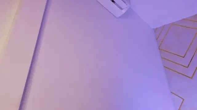 Nioki_ Live Web Cam Show