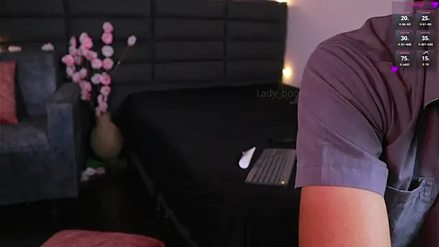 kathieandpovcock1 webcam