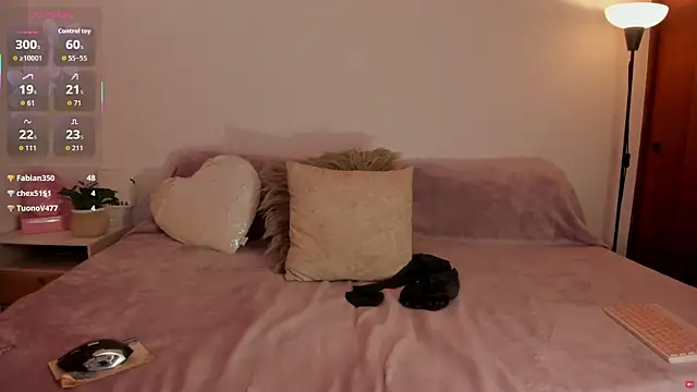 whitneyhot webcam