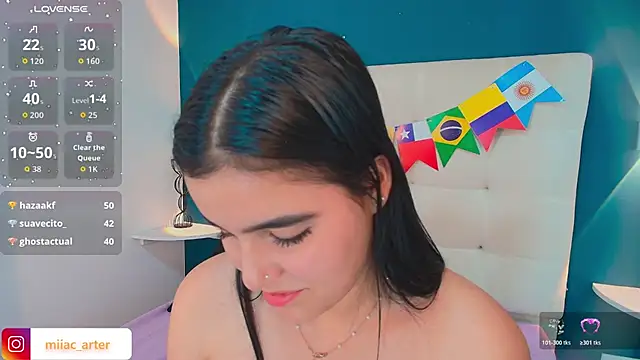 MiaaCarter_ webcam