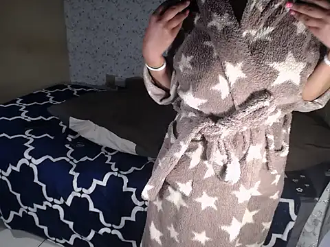 EssenceChubby webcam