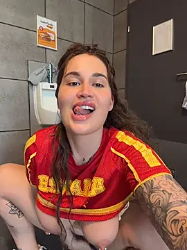 TattooGirlAlia