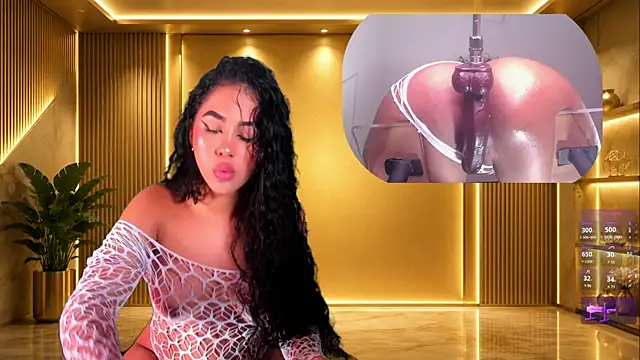 NicoleJons_ webcam