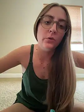 prettykitttty live sex cam