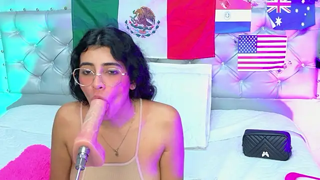 Scarlett__Moon webcam