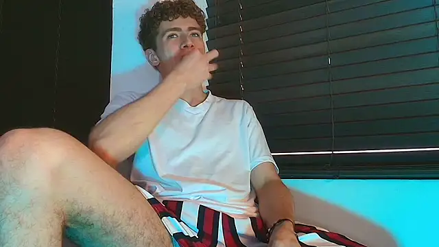 Tyler_Mcrey webcam