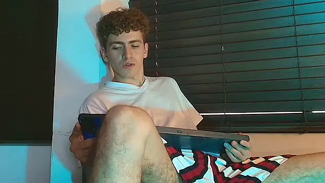 Tyler_Mcrey – live sex-cam-show