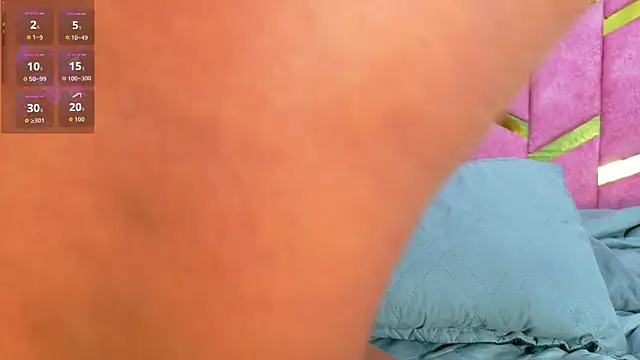hornyhousekeeper_ webcam