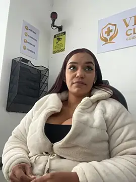 Sara-77 webcam