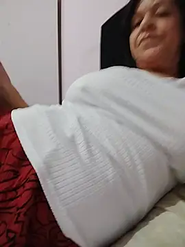 mariy522 live cam on StripChat