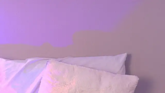 NaomiKlarc webcam