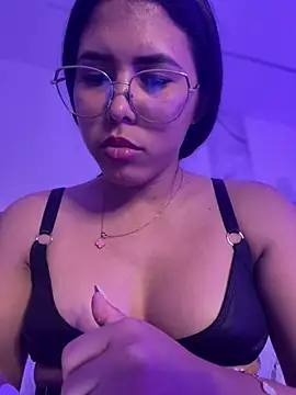 alysson_18 webcam