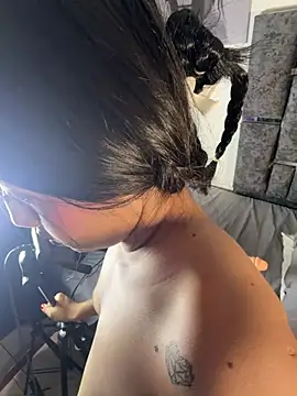 Natasharuso webcam