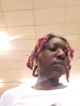 oliviaprettypussy webcam
