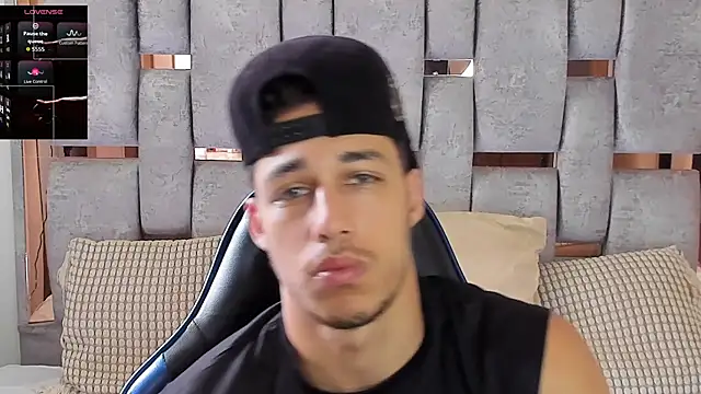 orionblaze69_ webcam