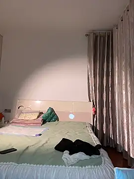 xiaoyizi20261 webcam