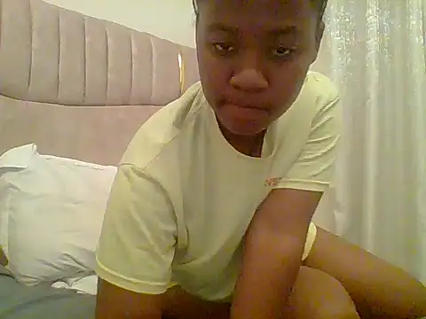 pretty_d0ll webcam