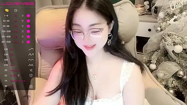 Monica-666888- webcam