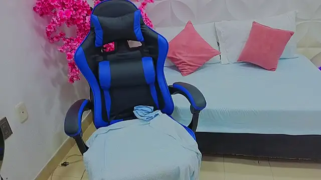 angelica_dymond