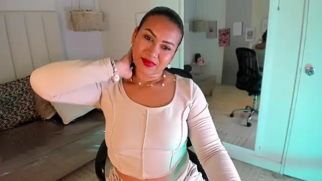 veronica_b07 webcam