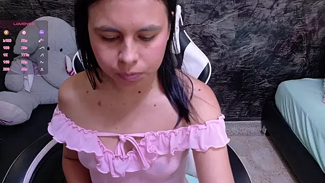 olivia_love_ webcam