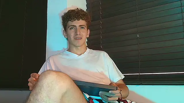 Tyler_Mcrey webcam