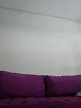 oliviaprettypussy webcam