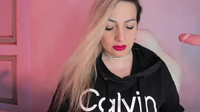 angel_vibes_ webcam